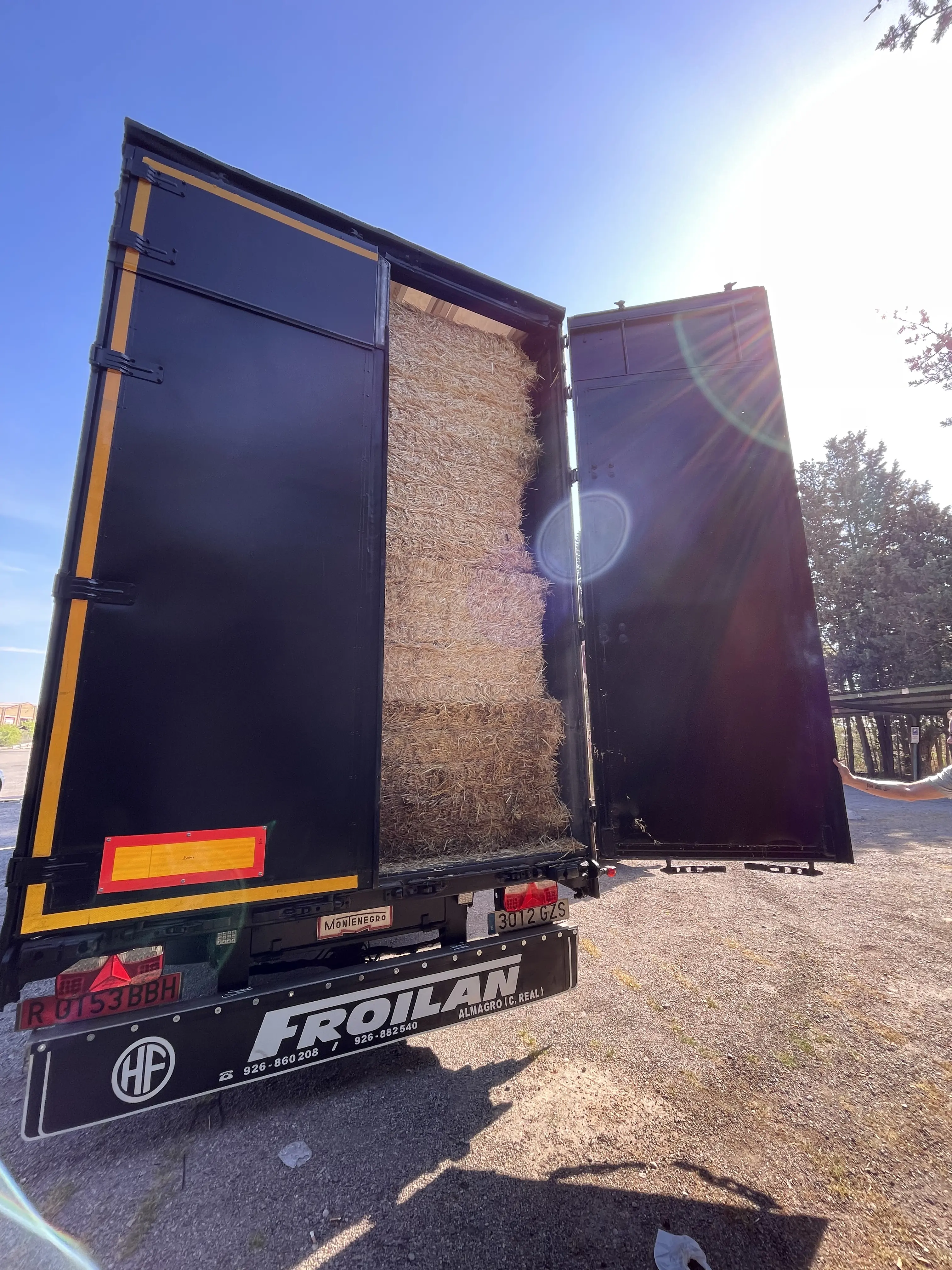 FodderPack Delivery Truck